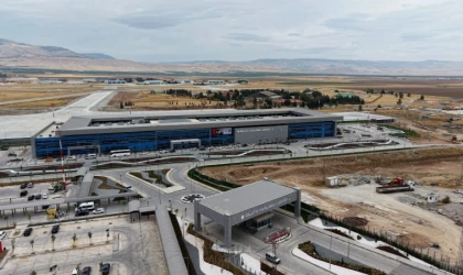 Malatya Havalimanı’nda Yeni Terminal Binası Hizmete Açıldı