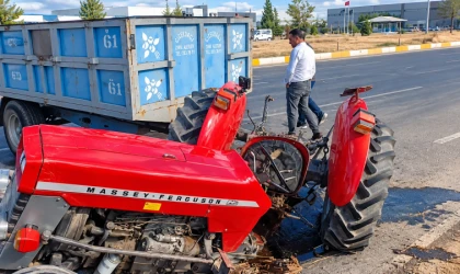 Malatya’da Beton Mikseri İle Traktör Çarpıştı: 2 Yaralı